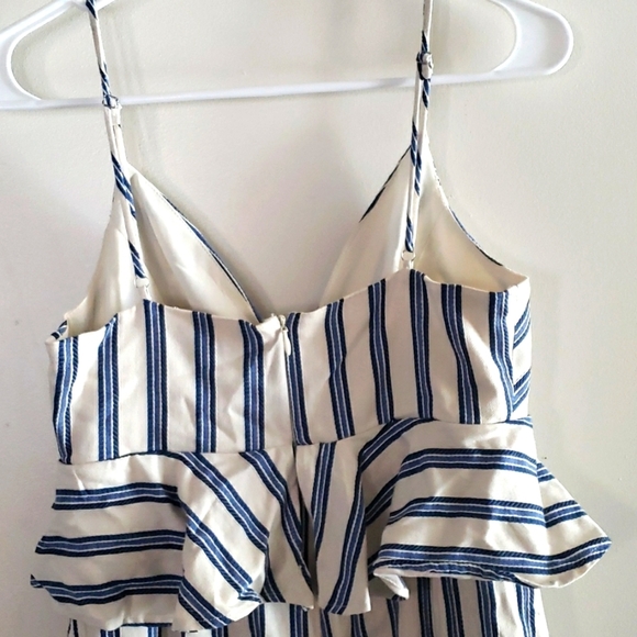 BCBGeneration Gardenia White with Blue Stripes Spaghetti Straped Jumpsuit SZ 4 - Picture 6 of 10